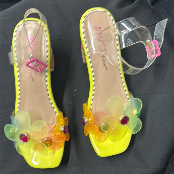 Betsey Johnson Yellow and White Sandals with Floral Accents - Picture 1 of 2